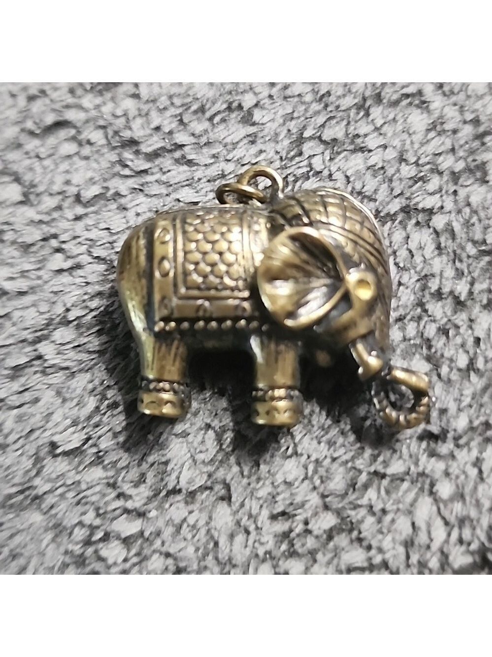 Darling Vintage Brass Elephant Pendant - Picture 3 of 8